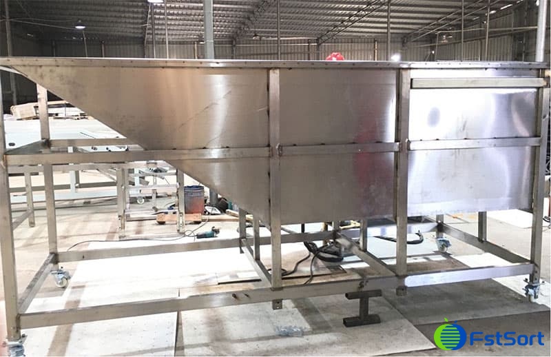 Deeper-tank Deeper-tank