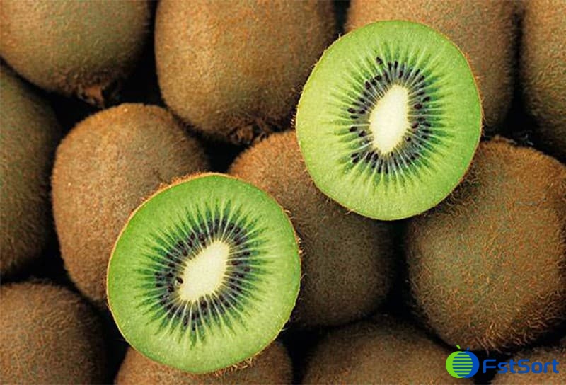 kiwi-fruits kiwi-fruits