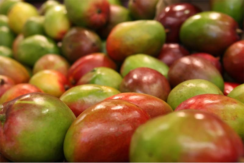 mangoes.jpg