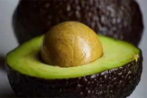 Fstsort brings advanced electronic weighing and grading technology to Western Australian growers, revolutionizing traditional avocado processing methods.