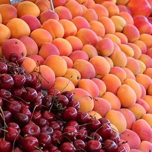 Chile overtook the United States to become Asia's largest fruit importer