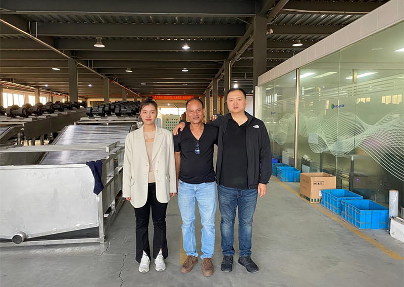 Clasificadora de frutas, visita al cliente, clasificadora de verduras, línea de procesamiento de frutas